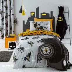 Batman Grey Reversible Glow In The Dark Duvet Cover And Pillowcase Set