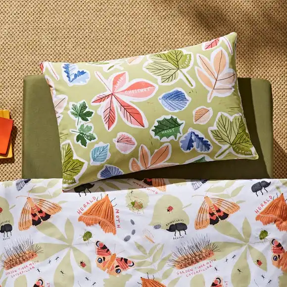 Natural History Museum Mini Beasts 100% Cotton Duvet Cover And Pillowcase Set 6 Natural History Museum Mini Beasts 100% Cotton Duvet Cover And Pillowcase Set - Image 4