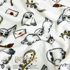 Harry Potter White Hedwig Fleece Blanket -kids bedding Shop 30797618 alt02